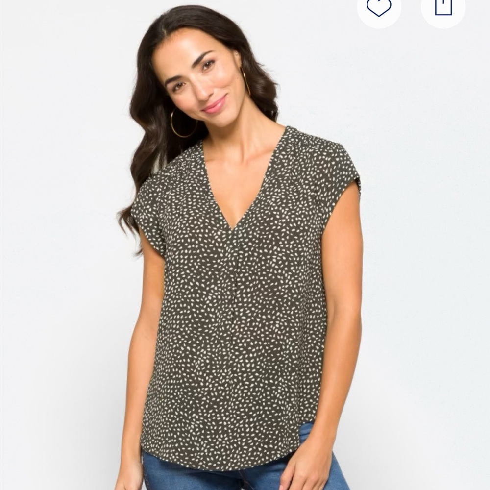 Fun2Fun Gray Polka Dot Top